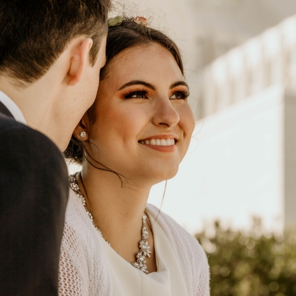 ๐ธMeet your seller!๐ธ - Picture 3 of 3